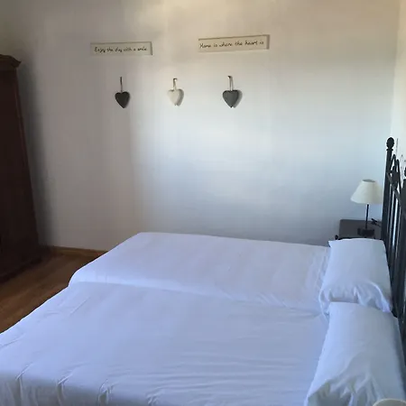 El Parral בית הארחה *