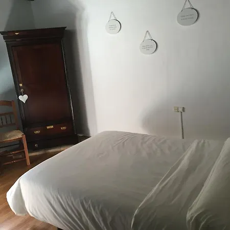 בית הארחה El Parral בנאוקאס